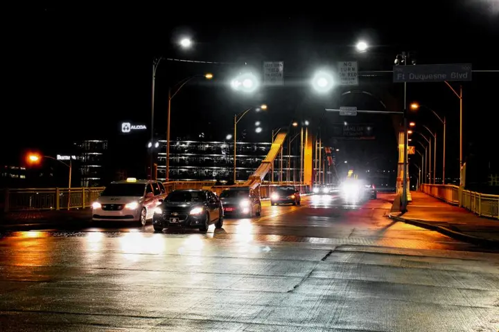 Car headlights night — Cars & Rent a Car, Lahore