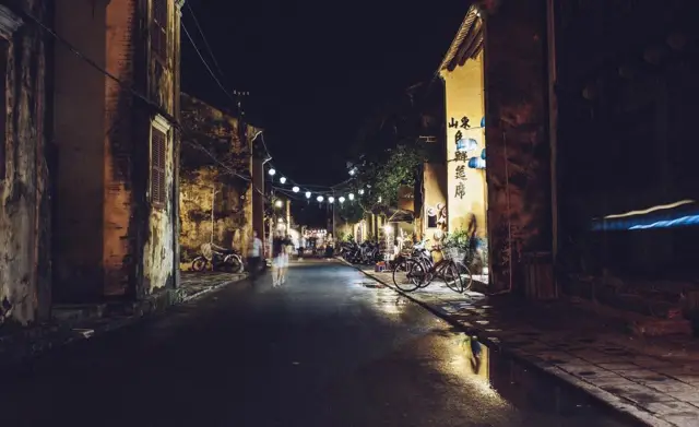Old town facades, image 4